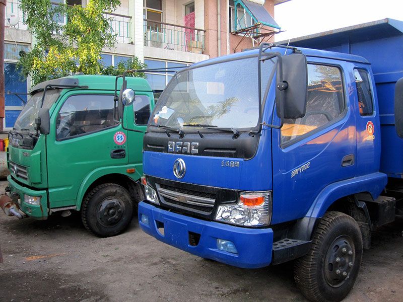 迁安市建昌营镇东风汽车技术服务站_销售东风汽车-实拍3.jpg