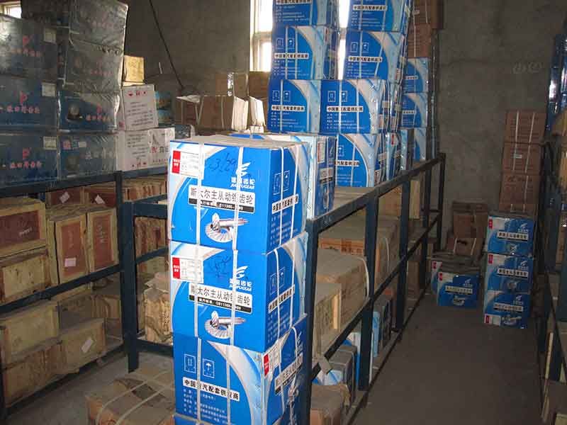 迁安市双合汽配汽车配件实拍19锥齿轮