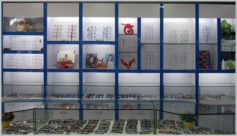 查尔斯顿眼镜香港国际连锁迁安店-2.jpg