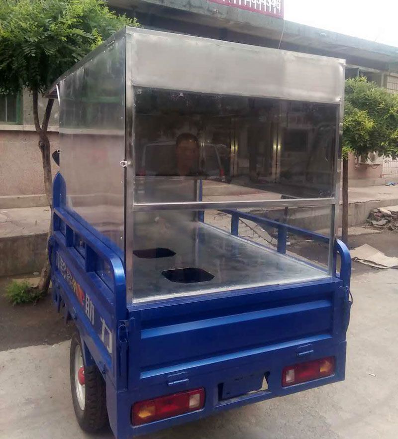 迁安二利百帮不锈钢门窗加工部-不锈钢小吃车.jpg