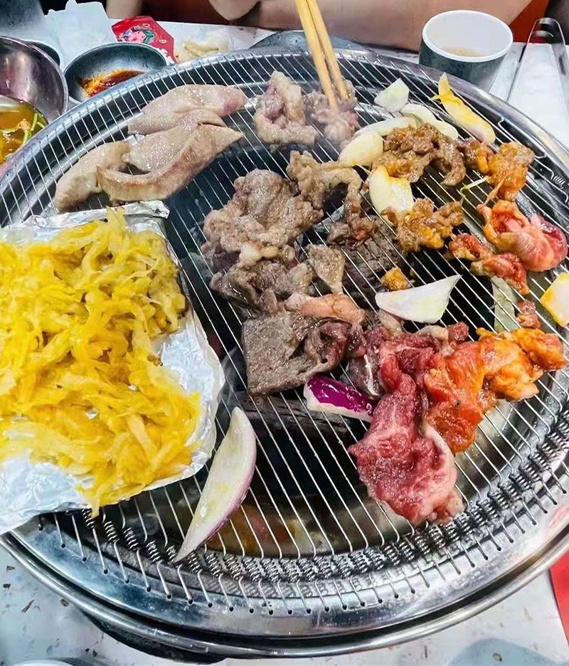 迁安雷百万的烤肉店-炭火烤肉-2.jpg